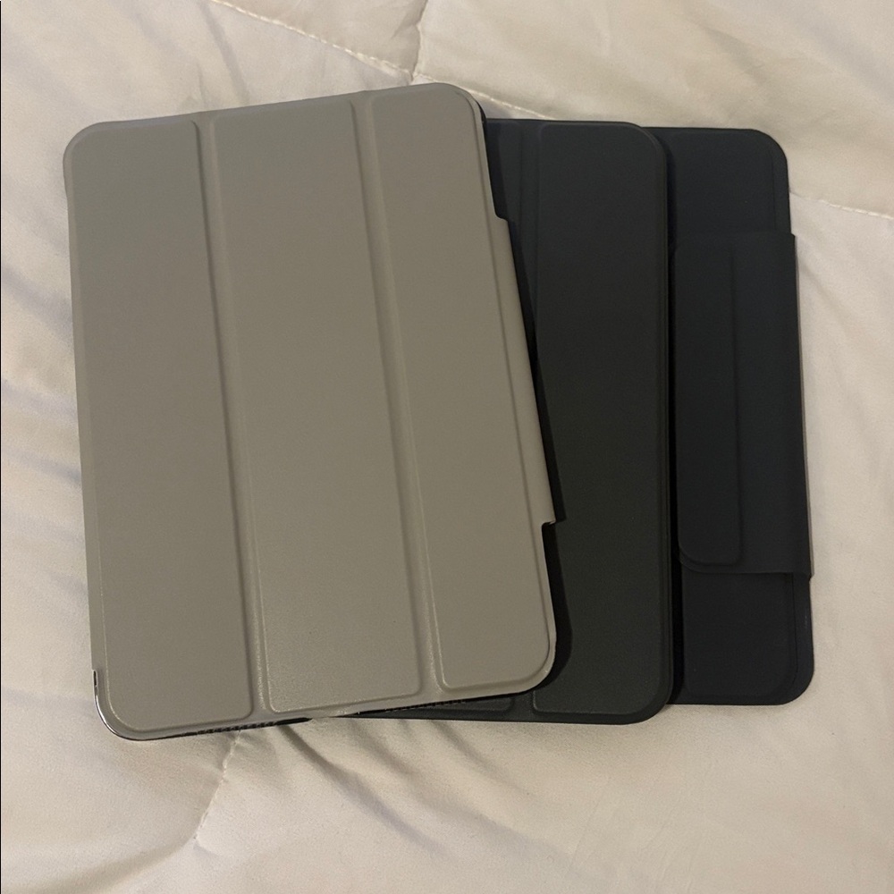 Ipad mini (6th gen) set of 3 cases. Gray and Black Tablet Folio Cases.